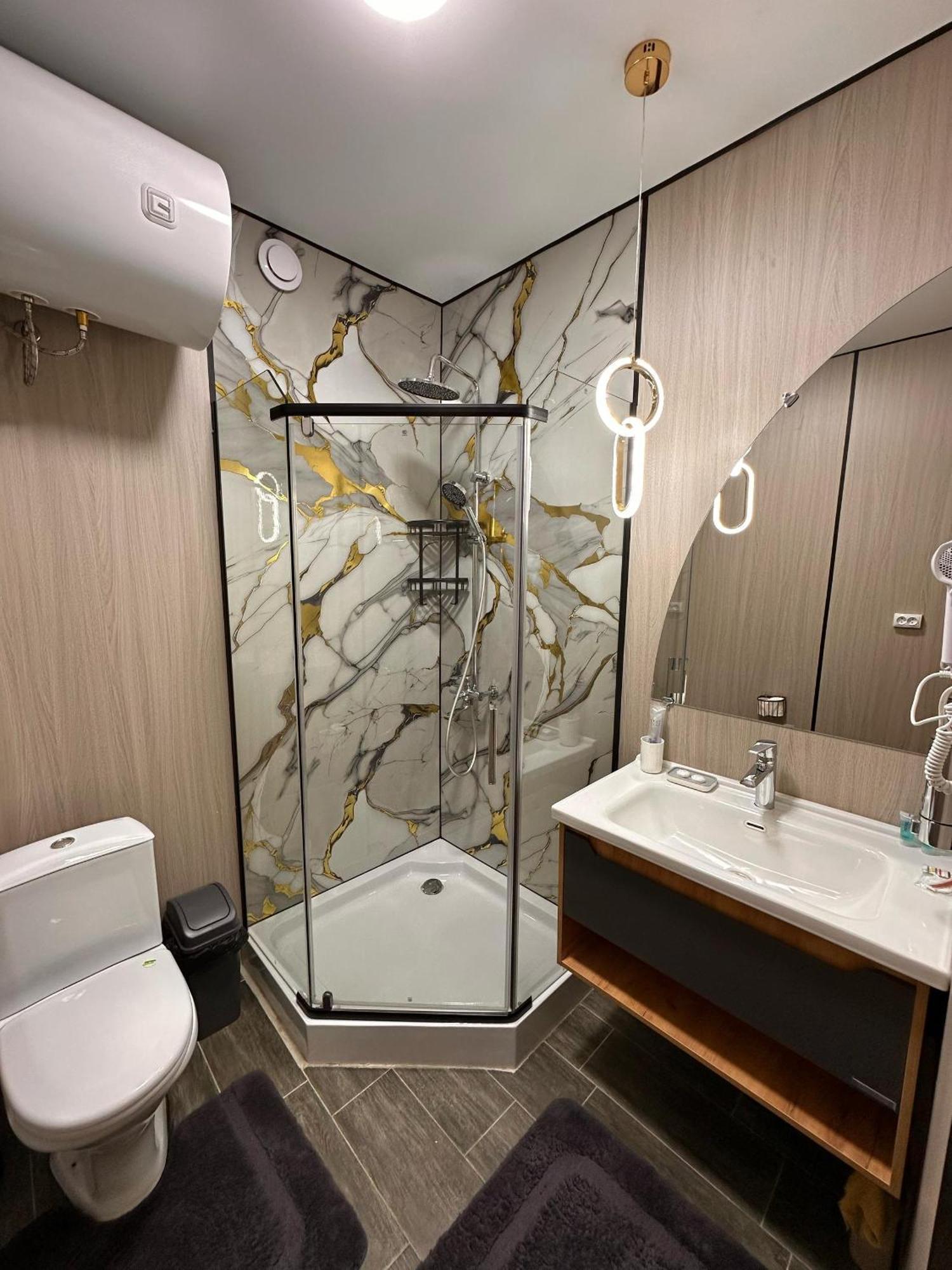 Vavilon Apartment Karakol Luaran gambar