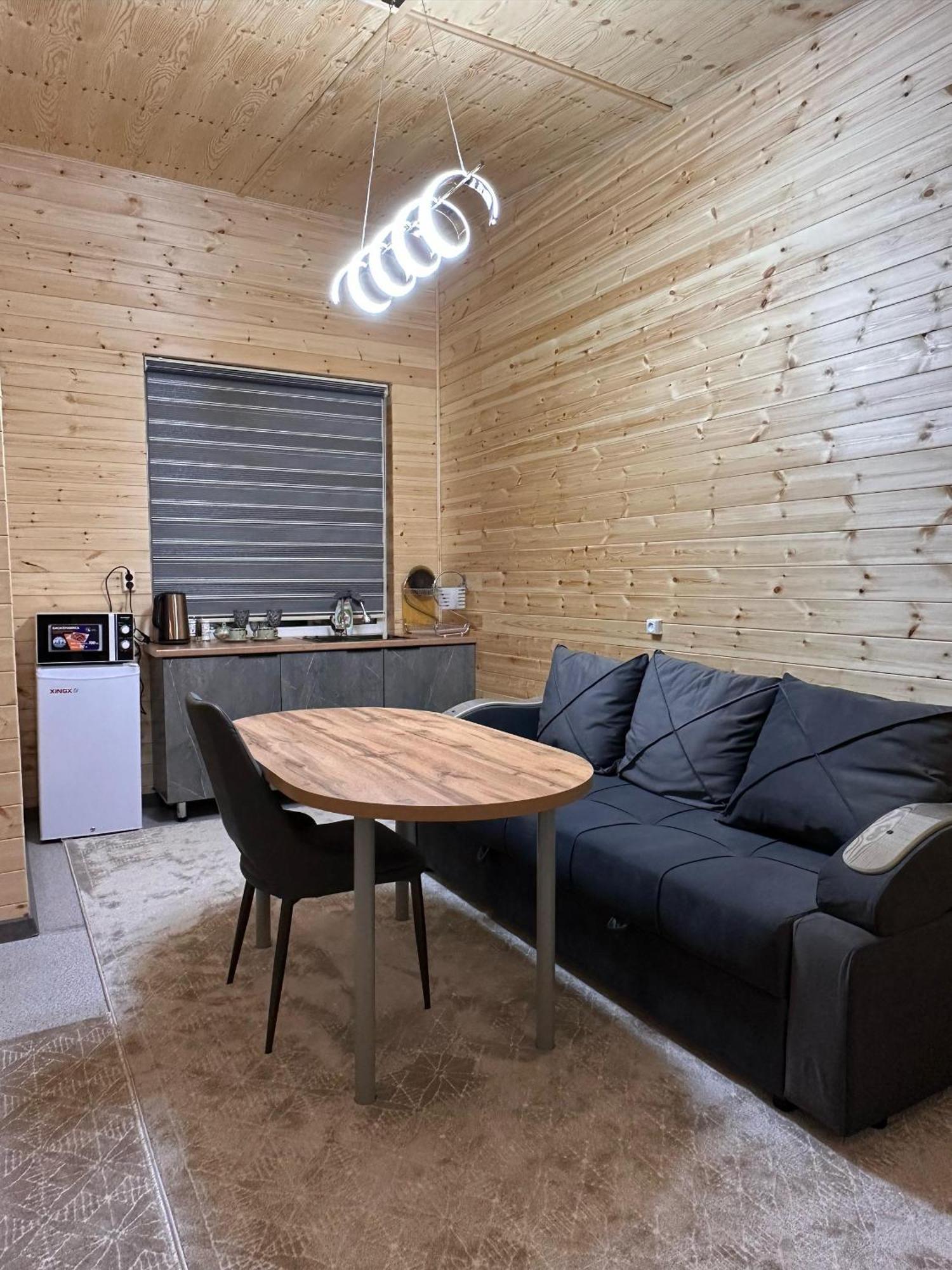 Vavilon Apartment Karakol Luaran gambar
