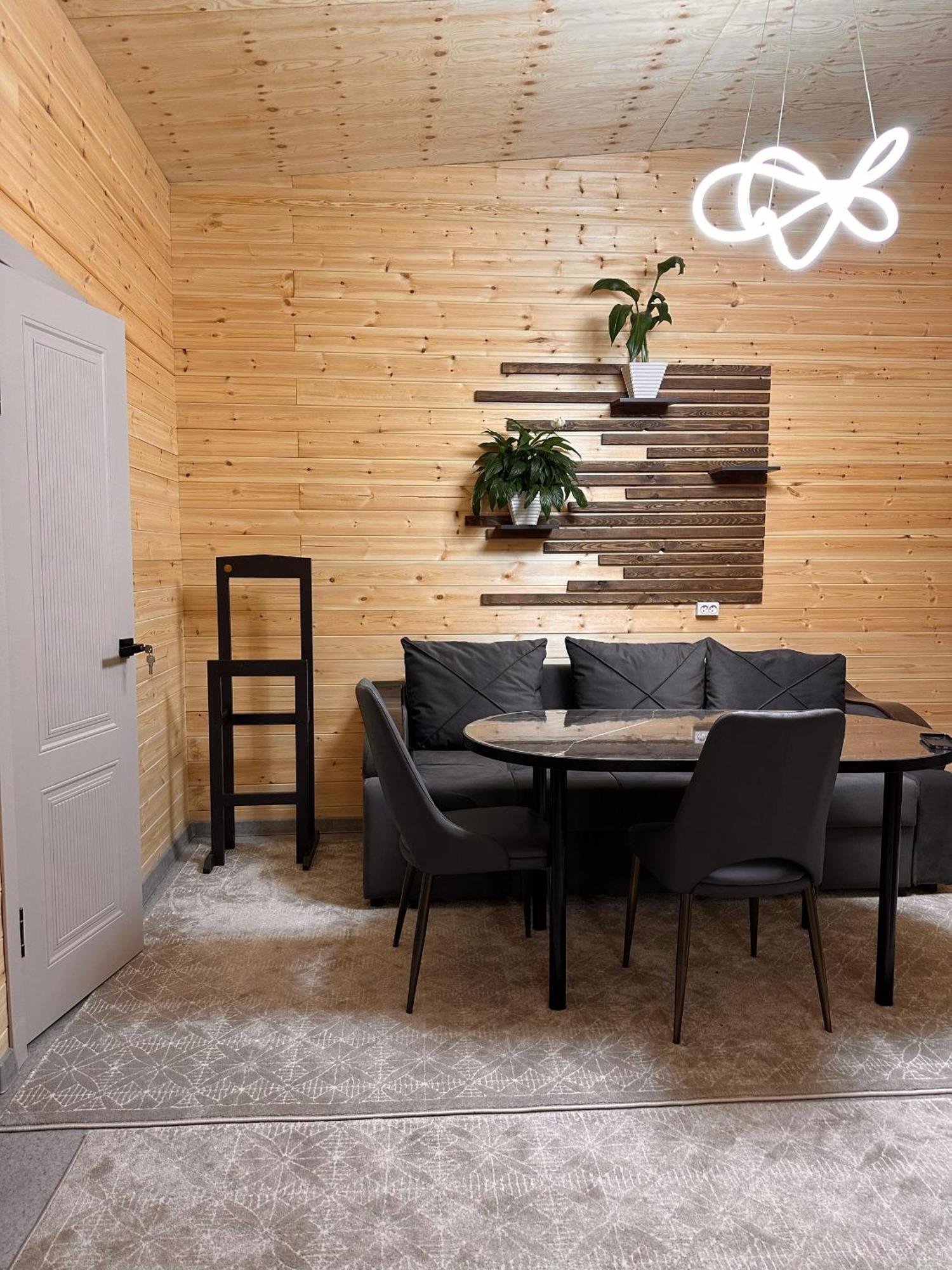 Vavilon Apartment Karakol Luaran gambar